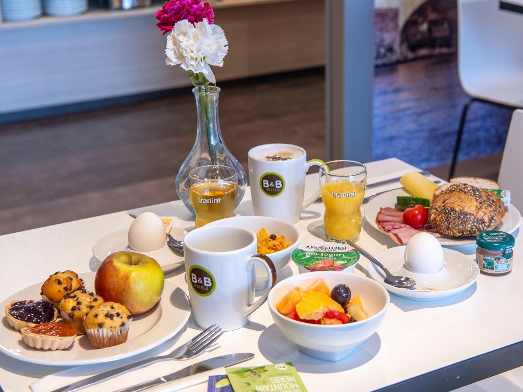 B&B Hotel Regensburg-City 외부 사진