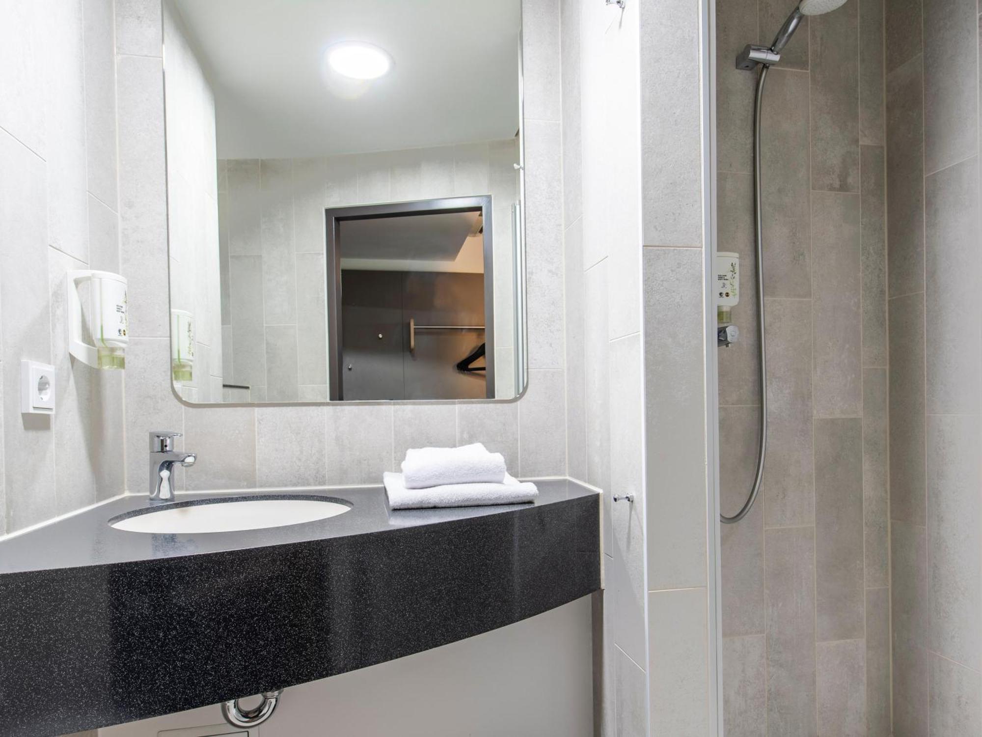 B&B Hotel Regensburg-City 외부 사진